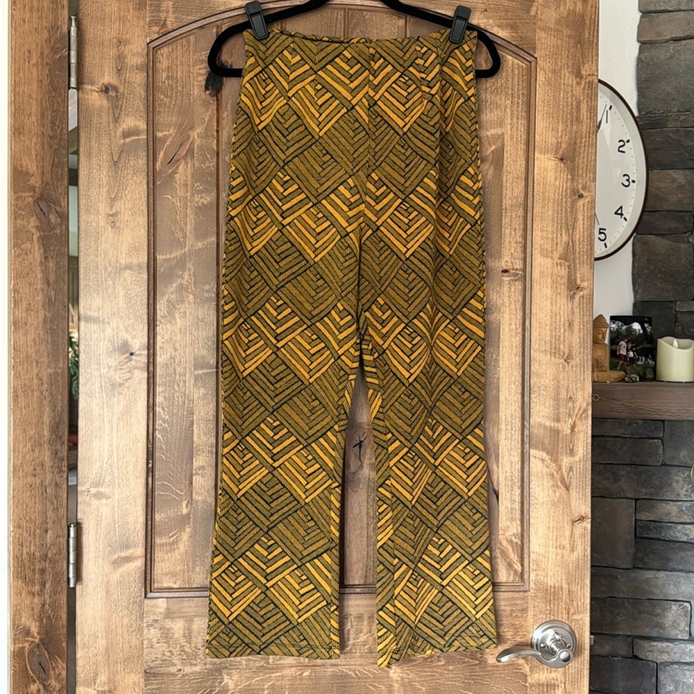 Free people funky trouser. Size 12 pull on knit